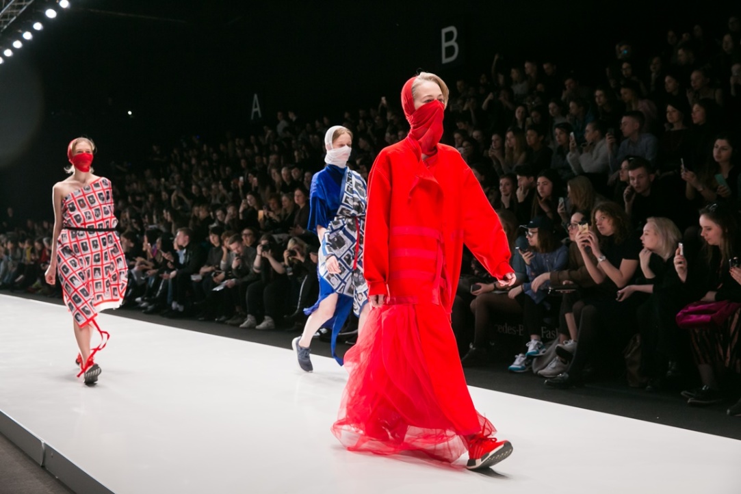 Школа дизайна ВШЭ в третий раз представила свою коллекцию на Merсedes–Benz Fashion Week